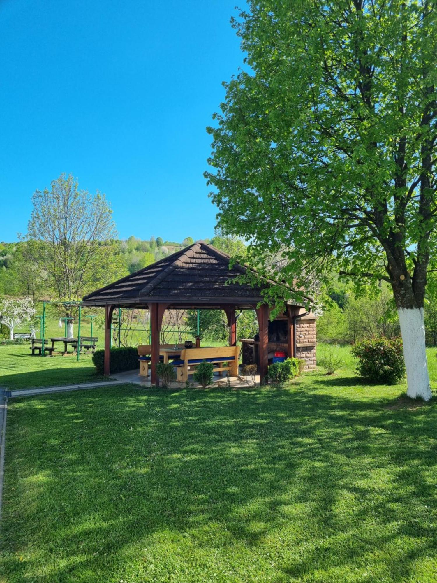 Apartment Rosandic Smoljanac Kültér fotó